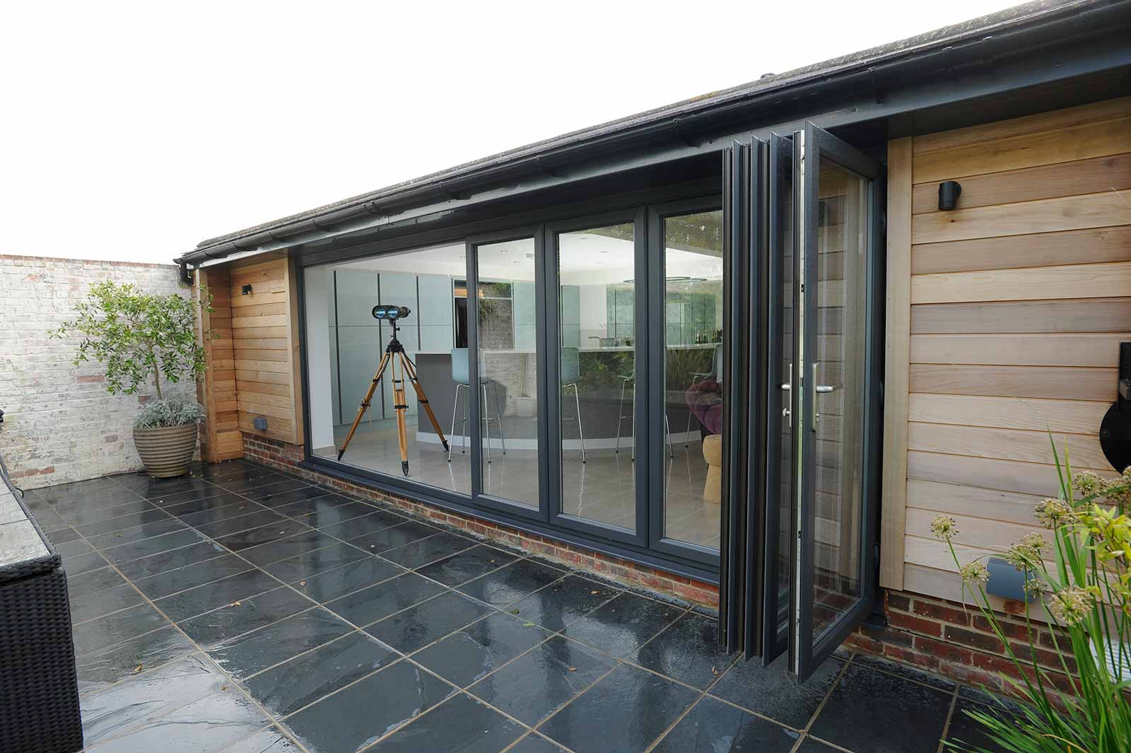 Bifold Doors Frinton image